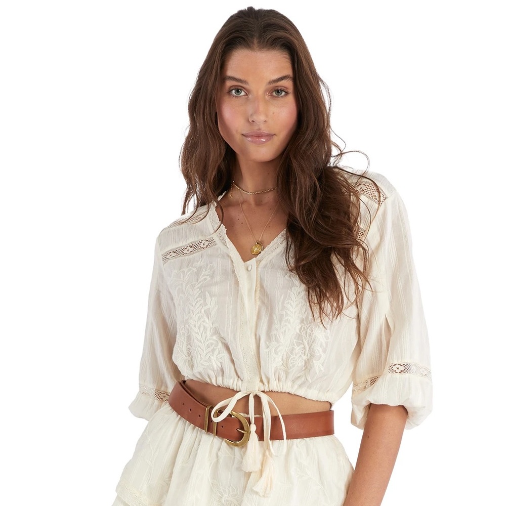 EMBROIDERED CROP BLOUSE - IVORY